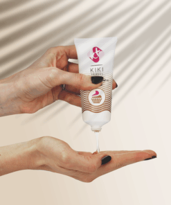 KIKÍ TRAVEL – GEL DESLIZANTE SABOR A TARTA AMERICANA CUPCAKE 50 ML - intimamenities.com