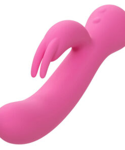 CALEXOTICS – FIRST TIME VIBRADOR RABBIT RECARGABLE ROSA - intimamenities.com