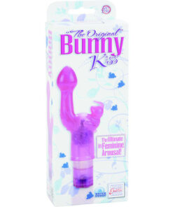 CALEXOTICS – THE ORIGINAL CONEJITO VIBRADOR KISS ROSA - intimamenities.com